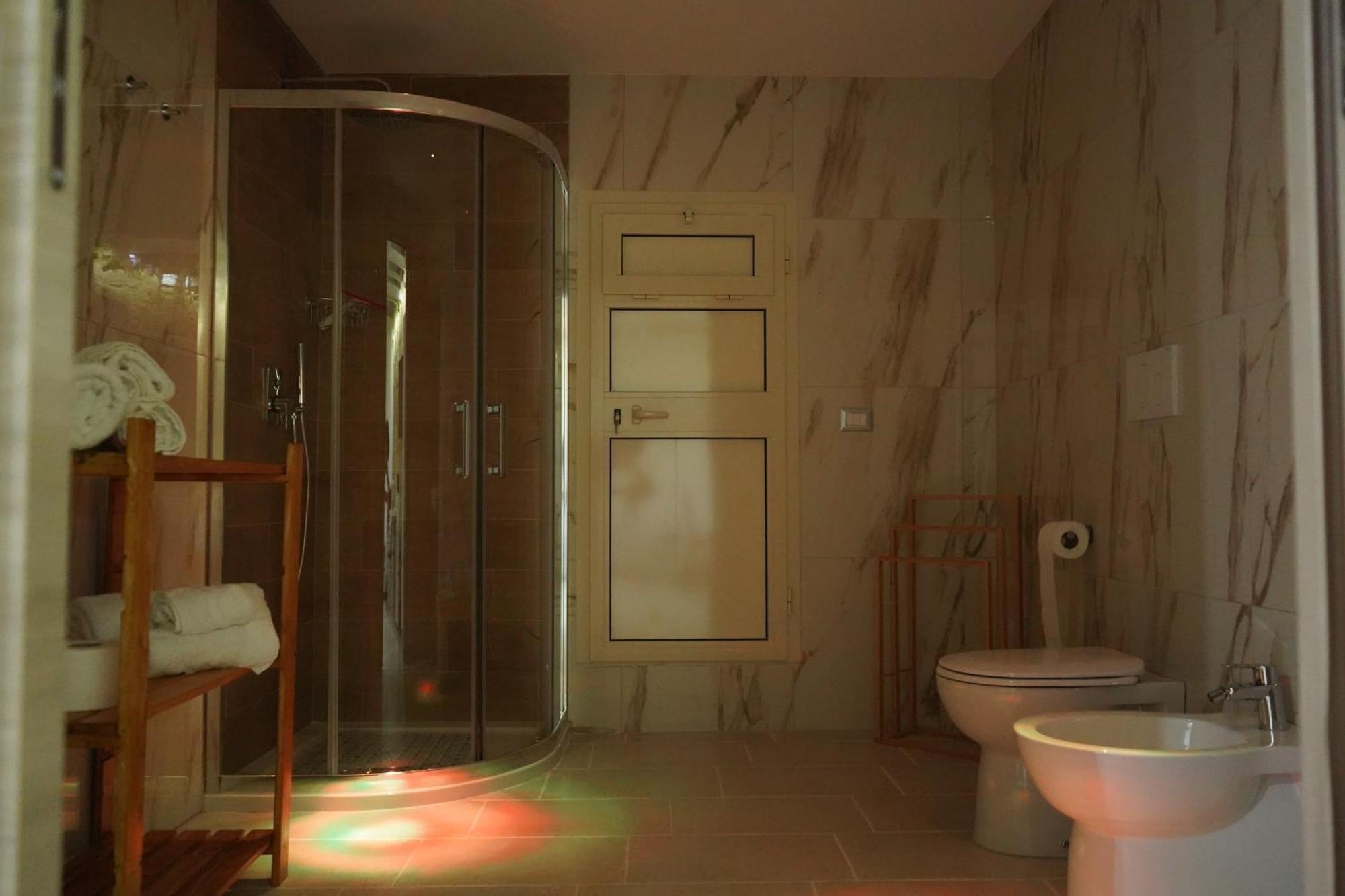 Hotel Dimora Antomarti Bari Zewnętrze zdjęcie