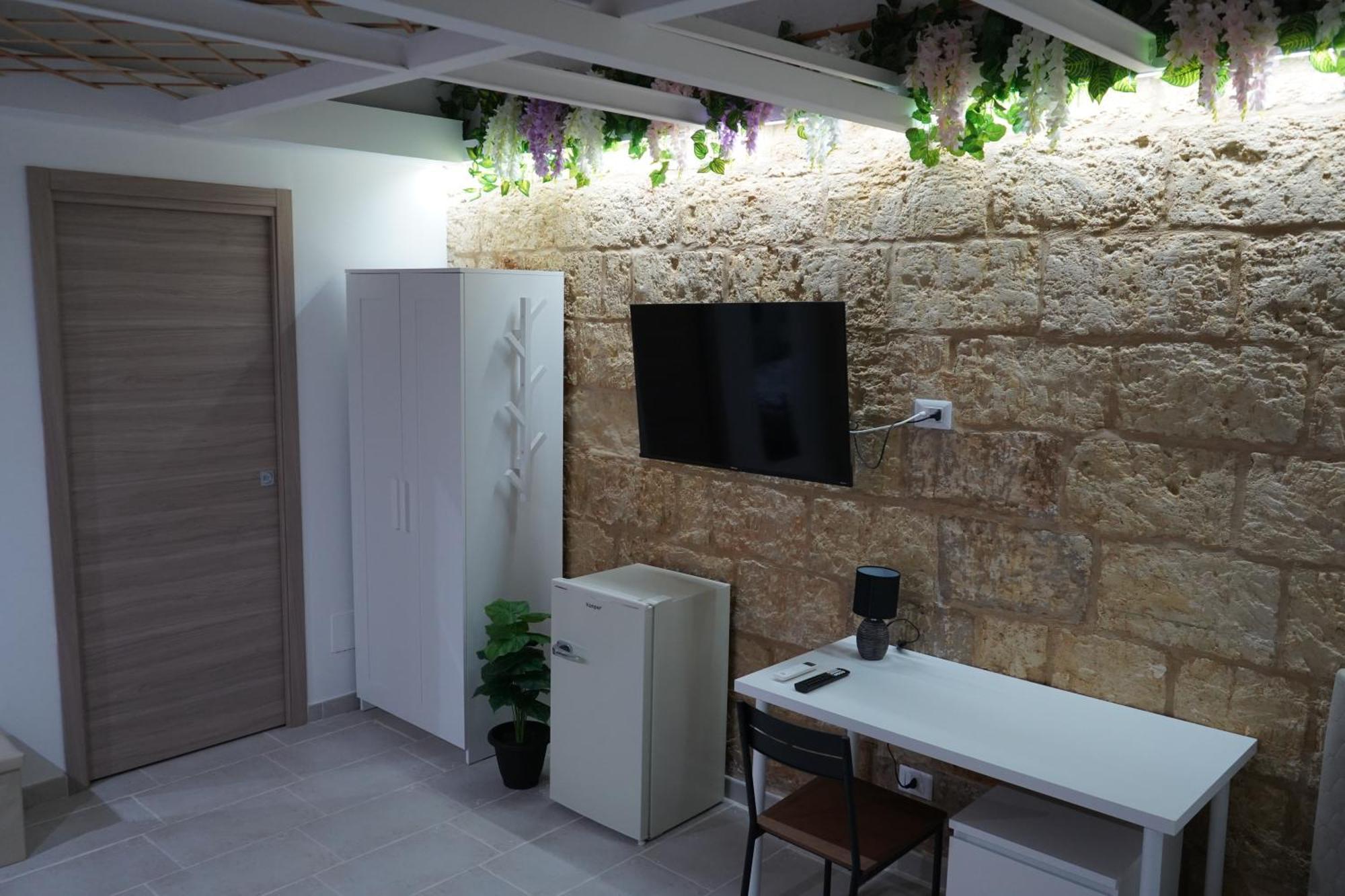Hotel Dimora Antomarti Bari Zewnętrze zdjęcie